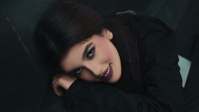 Gotické korzetové šaty – jak zdůraznit pas a dodat postavě výraznost?