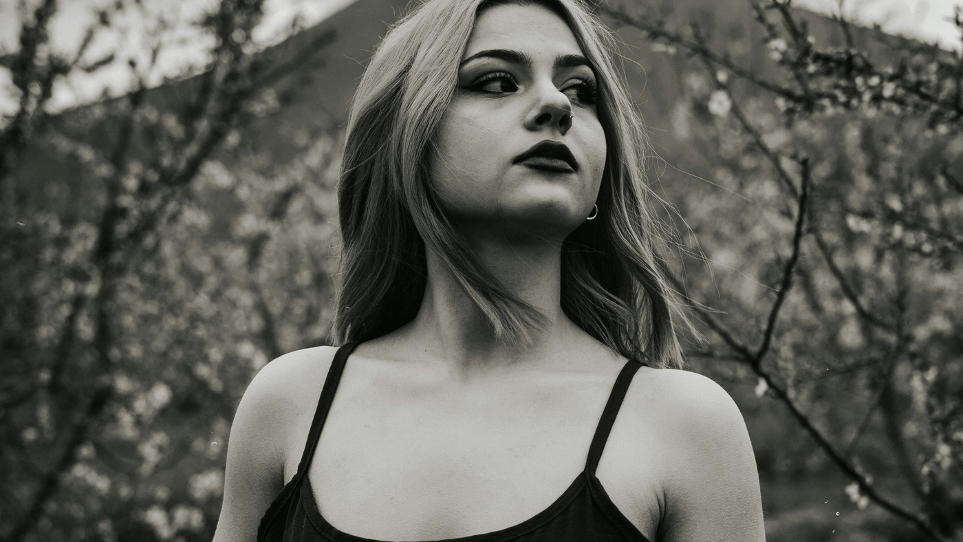 Castlecore v praxi – jak přinést středověký romantismus do každodenního šatníku - Castle Gothic