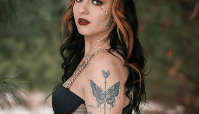 Dámské gotické kabáty: historie, stylizace a inspirace pro každou příležitost